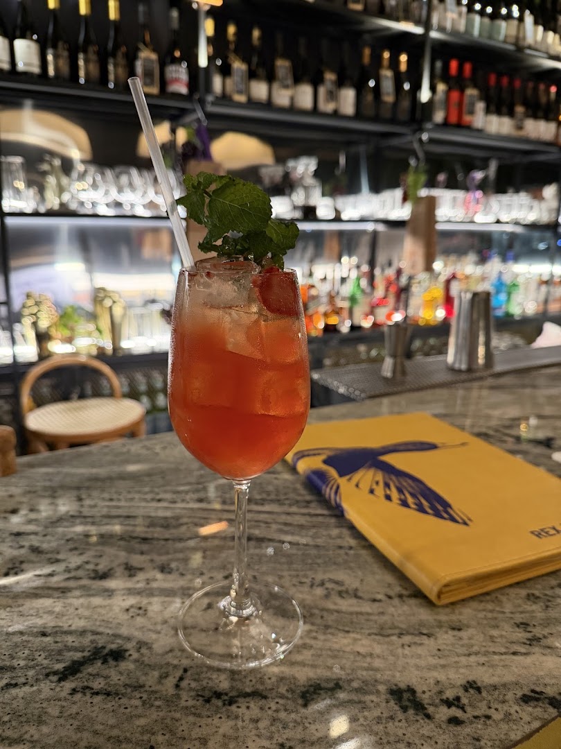 Rex Bibendi: appealing drink photo at bar