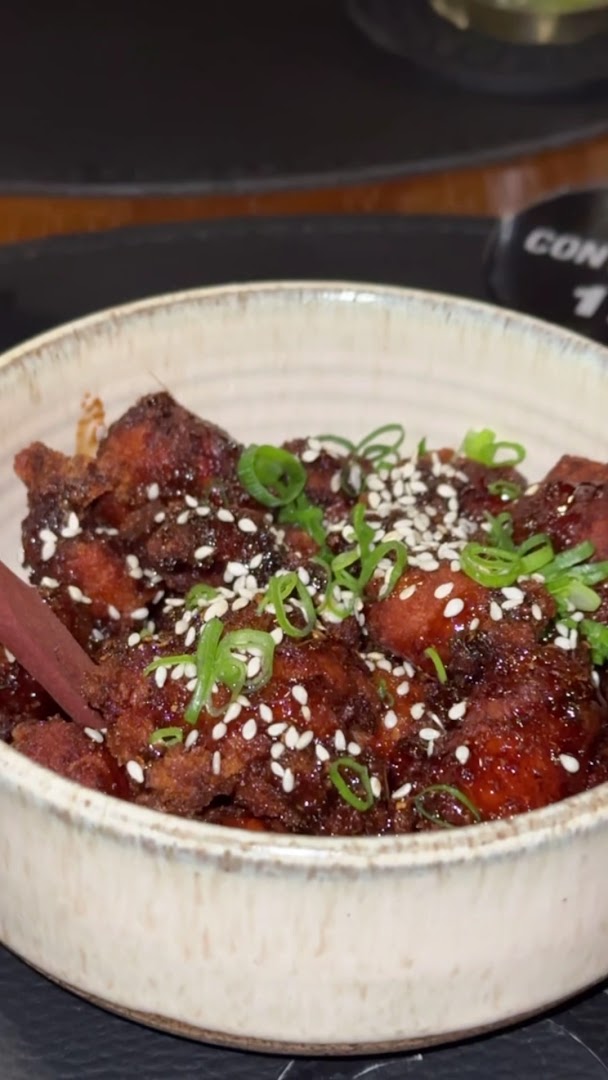 Continental Bar: appetizing photo of bar food