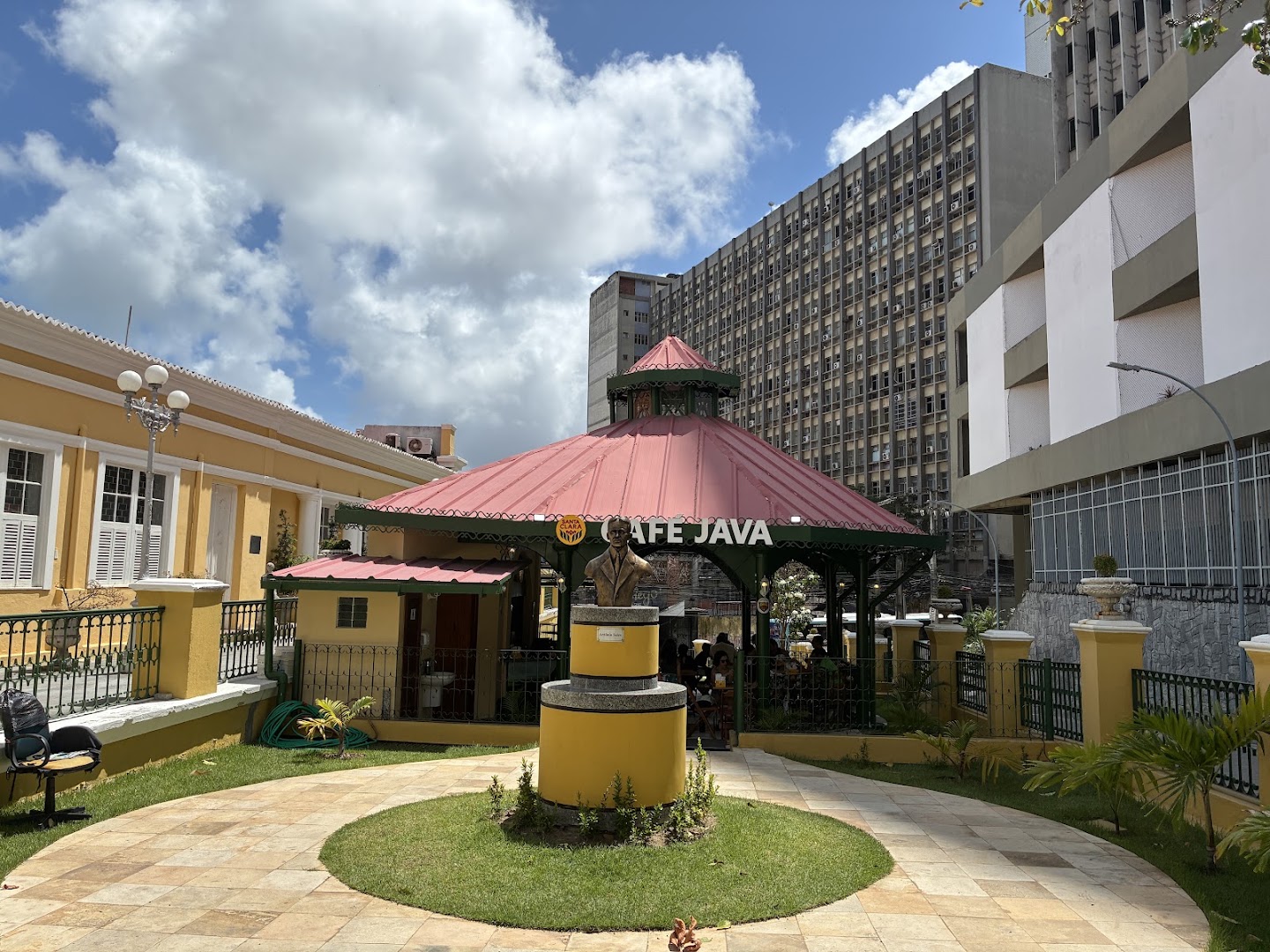 Café Java: clear exterior shot of venue