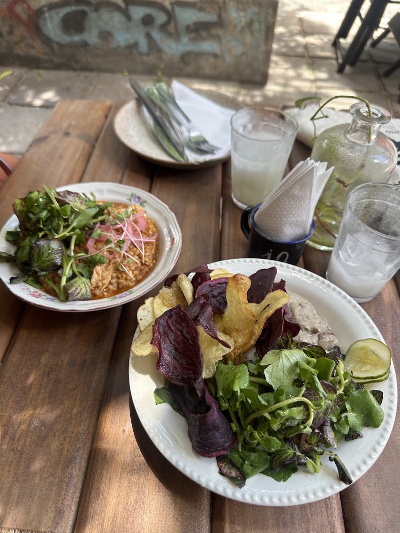 Amado Restaurante: appetizing photo of restaurant food