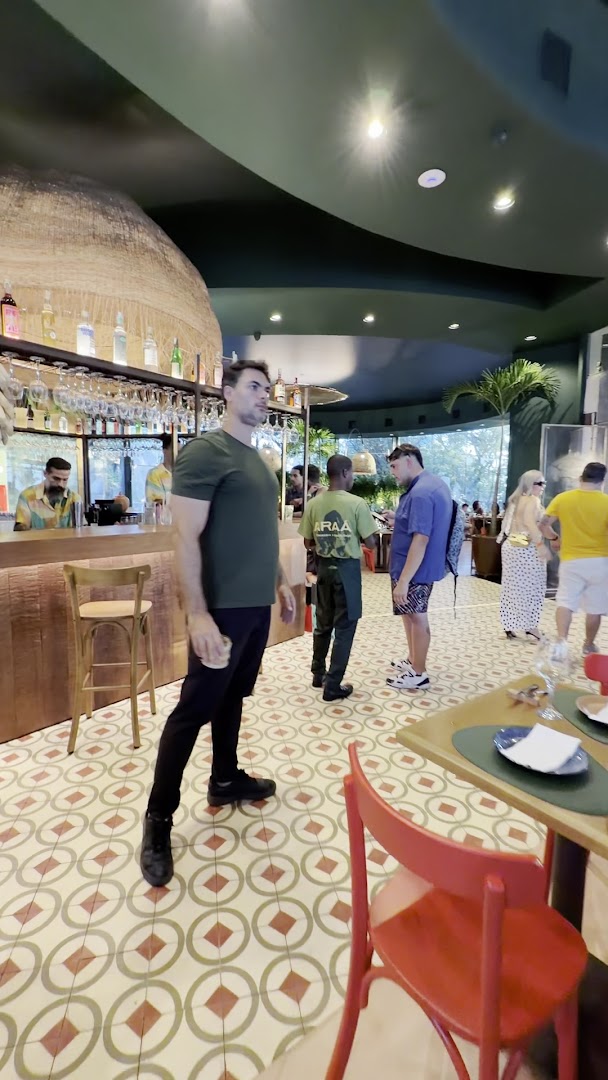 Araá: restaurant atmosphere and staff