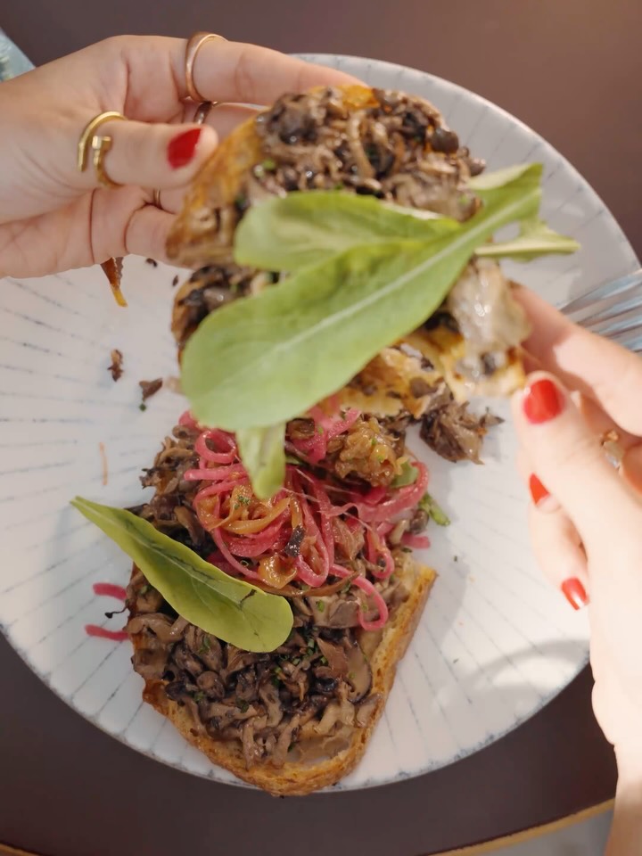 Chora Café: appetizing food photography