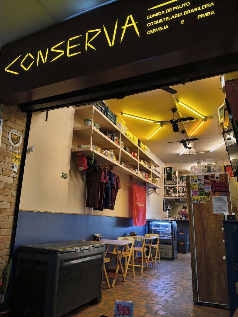 Conserva Bar: clear, inviting view of interior