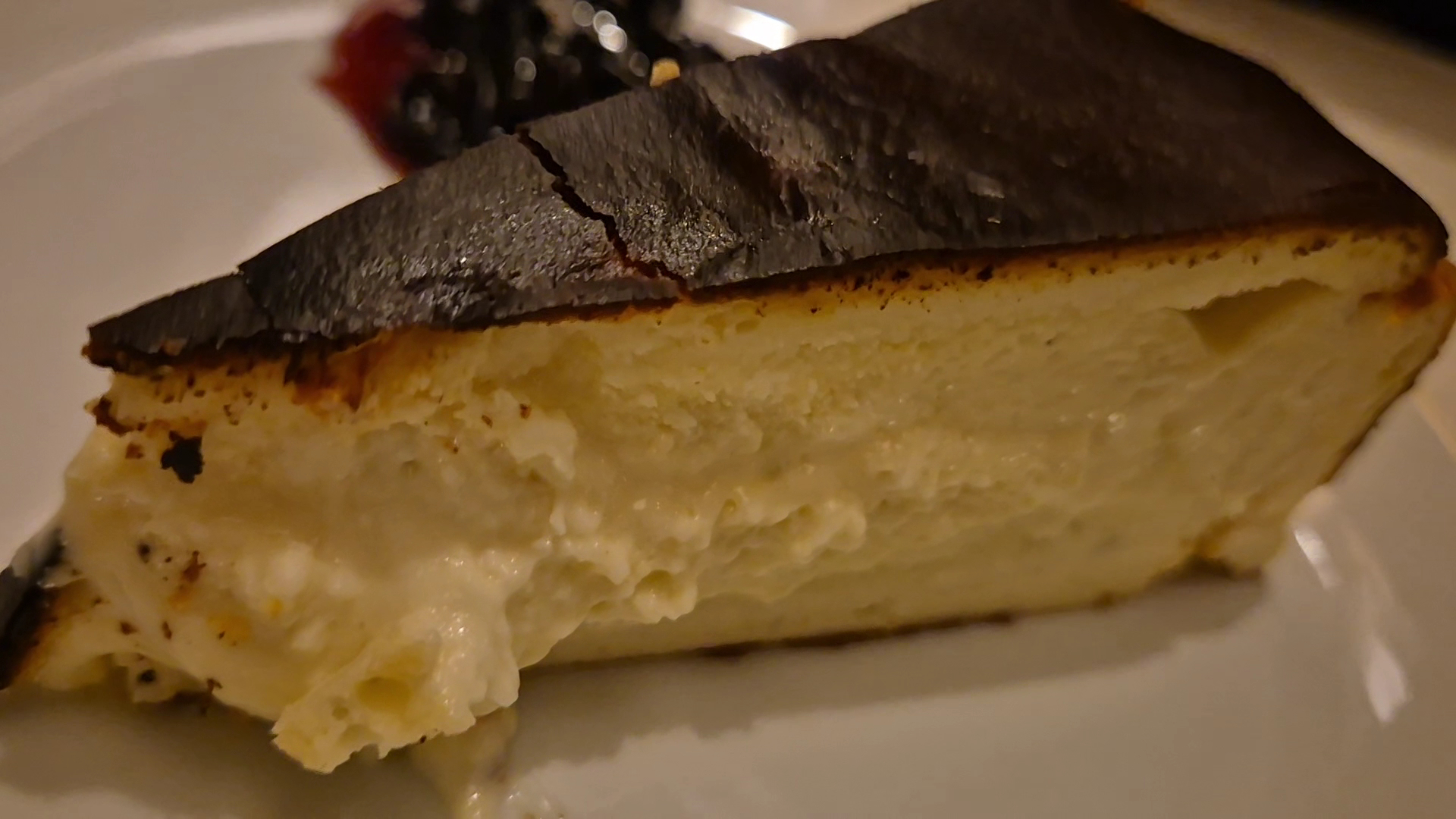 BASQ: appetizing photo of restaurant dessert