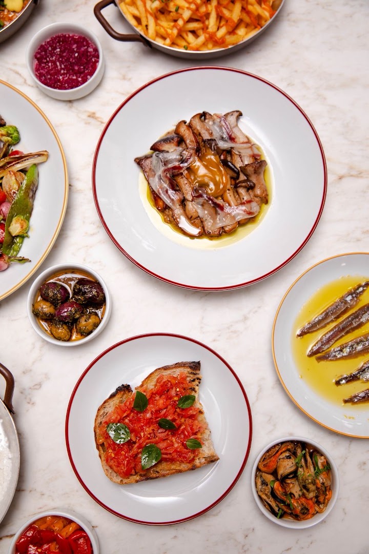 BASQ: high quality appetizing food spread