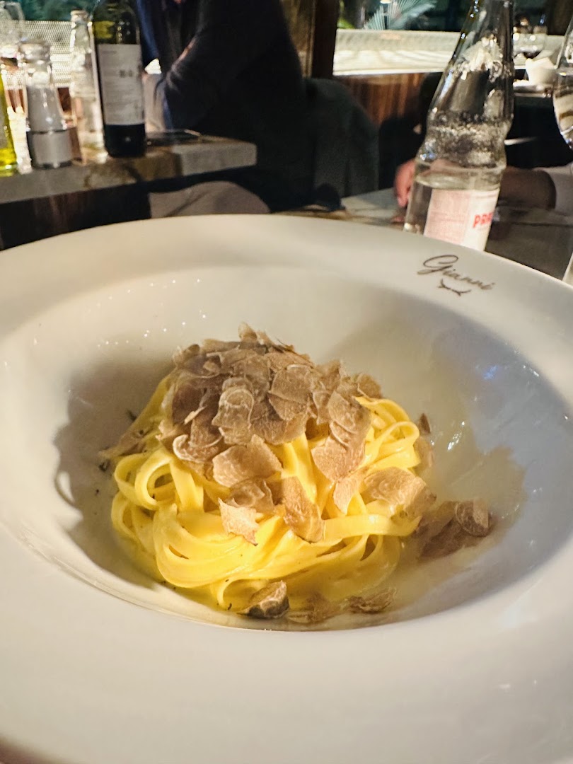 Gianni: appetizing photo of restaurant dish