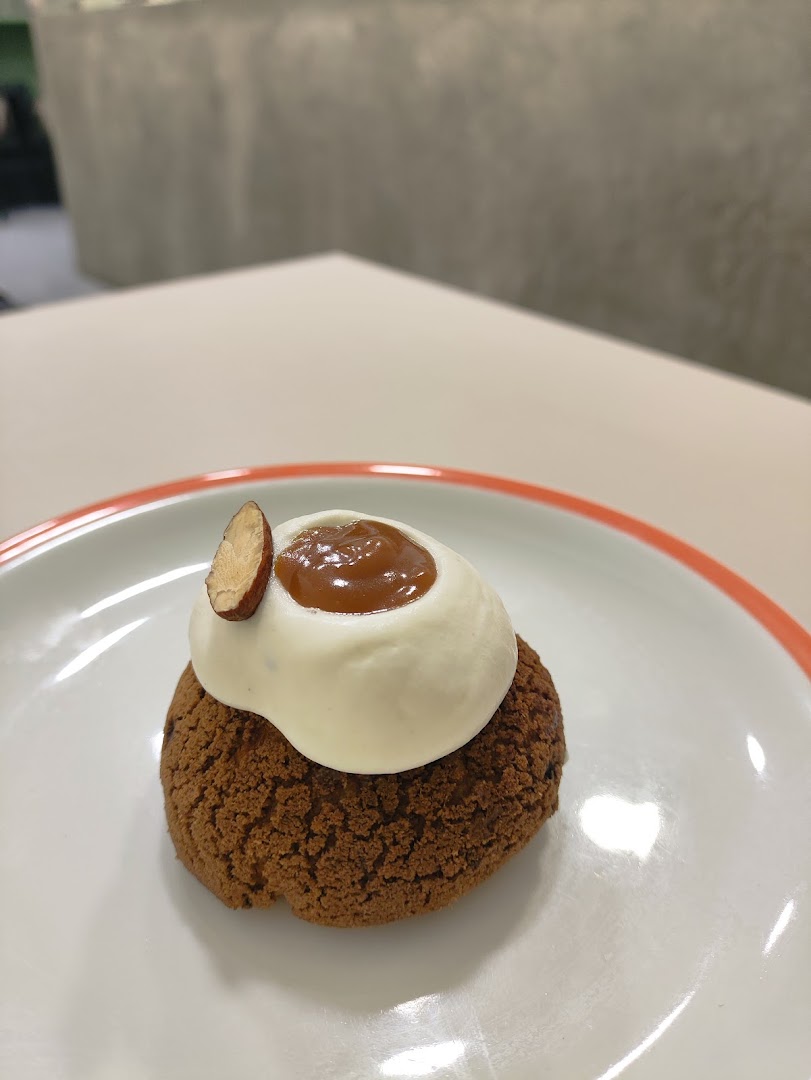 Tona Café: appetizing, high-quality food photo