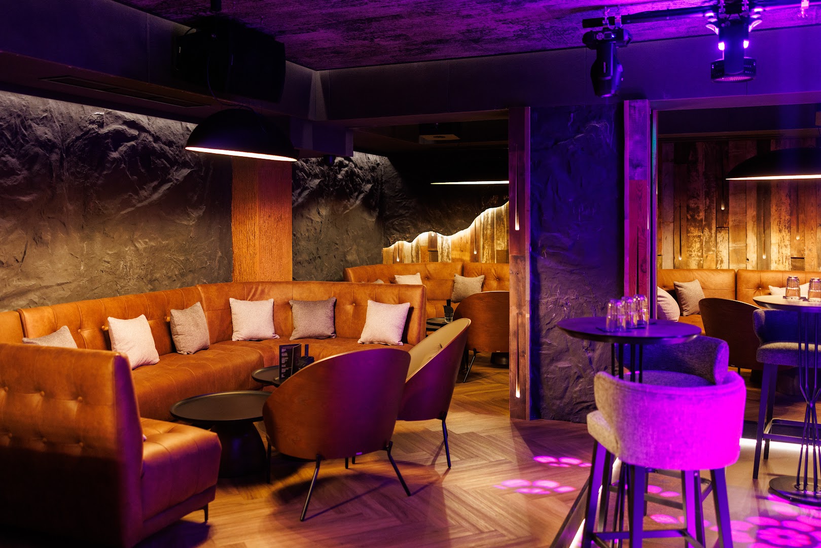 Bar Canto: high quality interior atmosphere shot