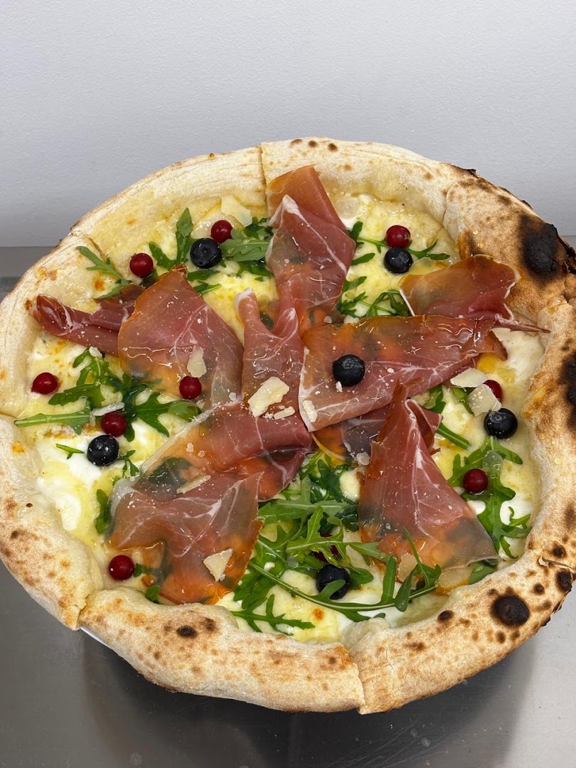 Space Zone: appetizing, high-quality food photography