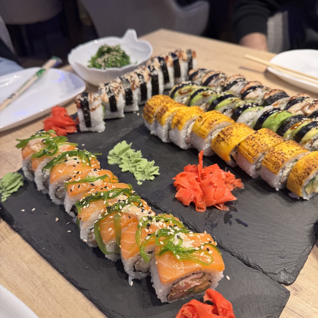 Space Zone: appetizing high quality food photo