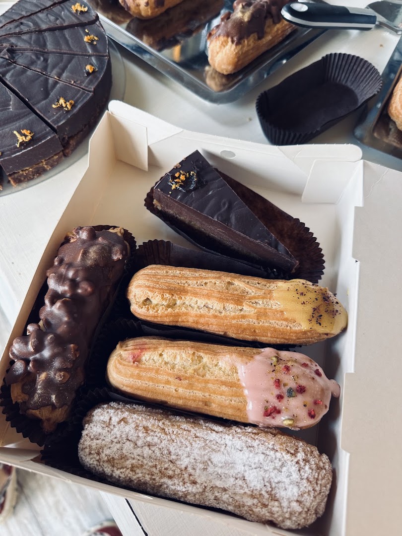 Valentinka Bakery and Sweets: appetizing photo of bakery products