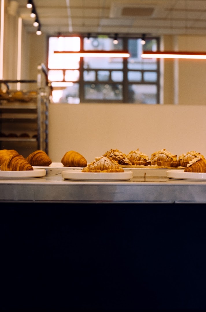 Freyja: appetizing display of fresh pastries