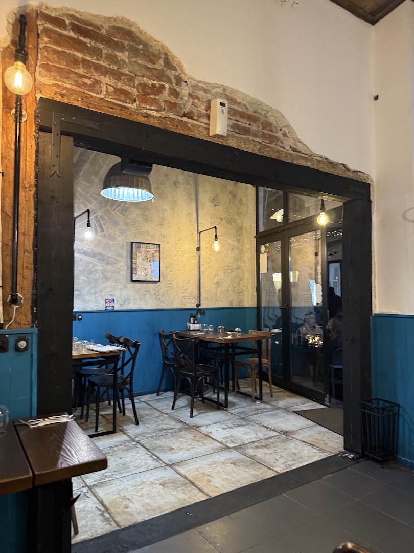 La Cucina Kapana: clear, inviting interior atmosphere