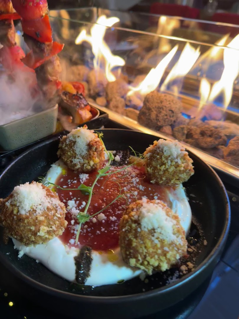 La Cucina Kapana: appetizing food with atmospheric background