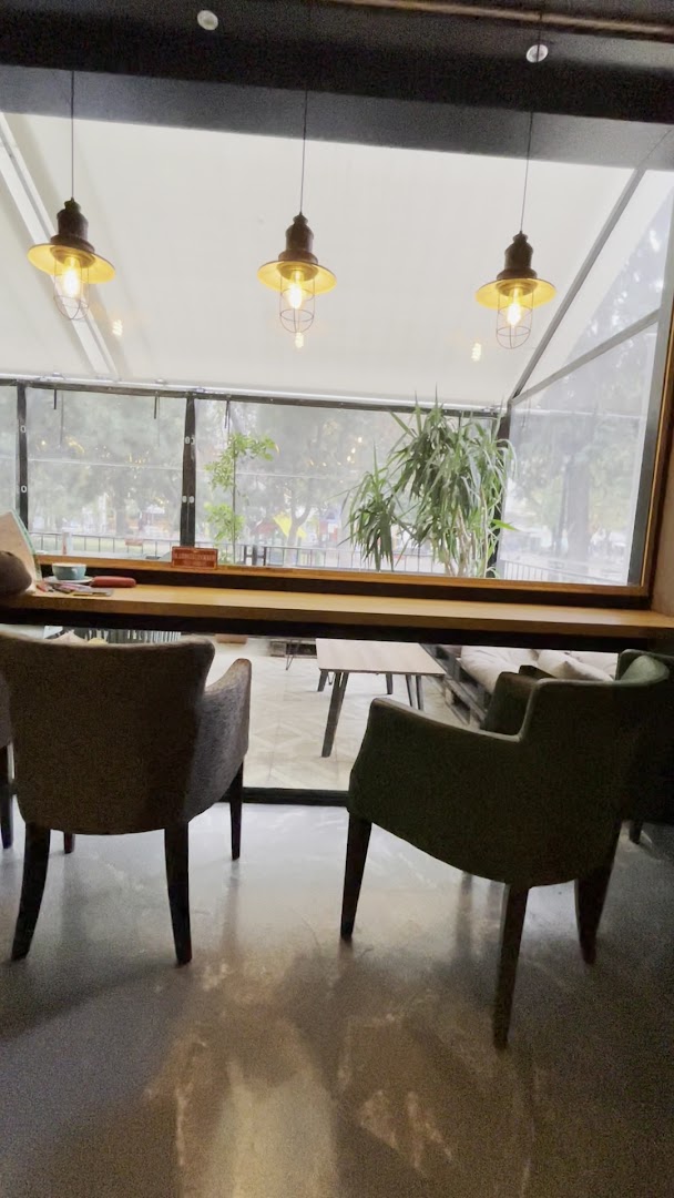 The Family Coffee Roasters: inviting and professional interior shot