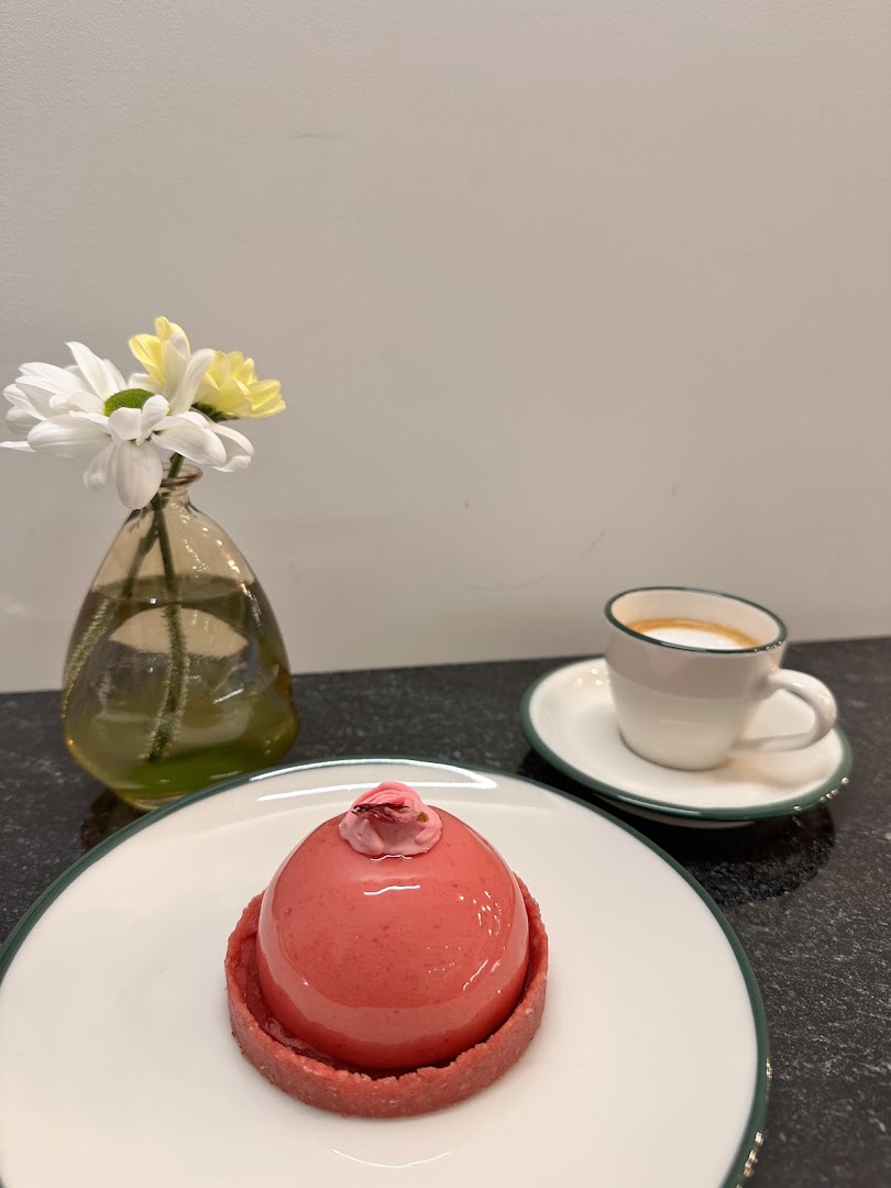 Cremeux Pastry & Cafe: appealing, high-quality food photography