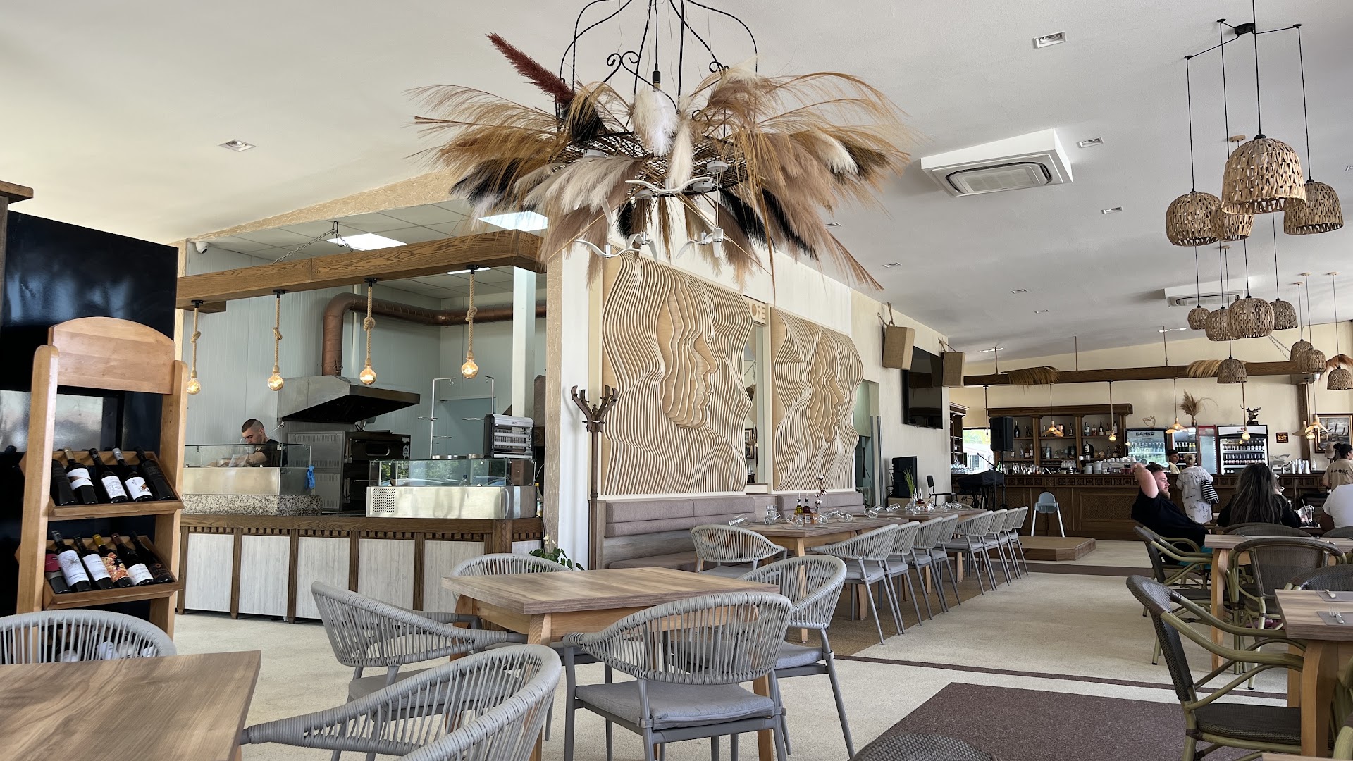 AMORE Beach & Restaurant: high quality interior restaurant shot
