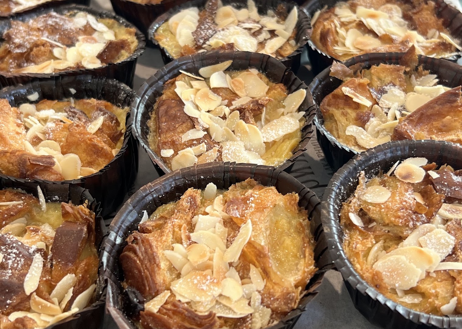 Paris Pastry: appetizing photo of fresh pastries