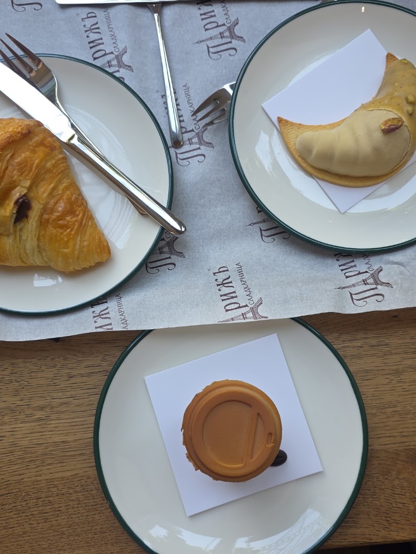Paris Pastry: appetizing, high-quality food photography
