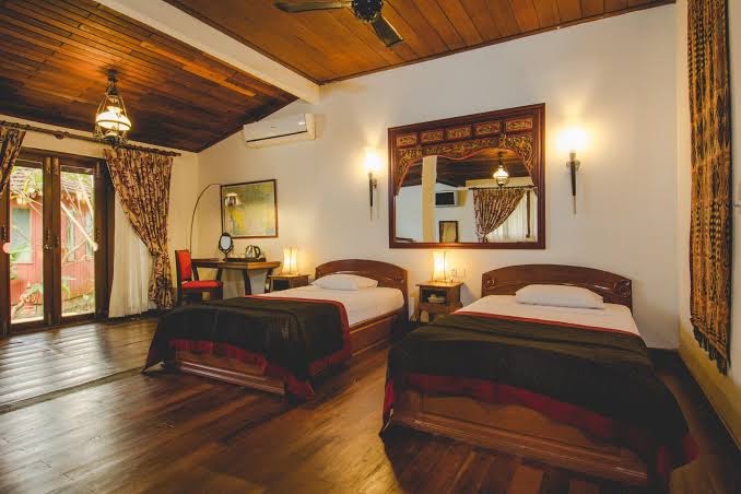Terres Rouges Lodge: high quality hotel room photo