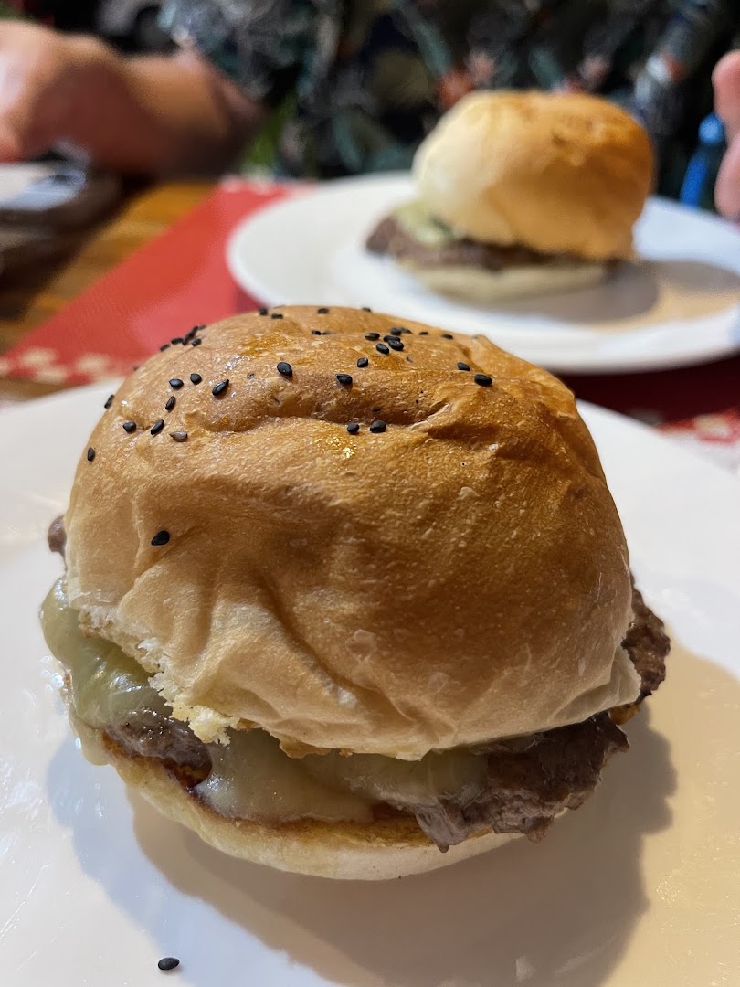 Smashed Burger Co: appetizing photo of restaurant food