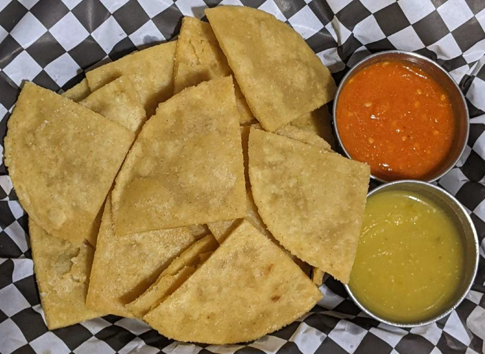 Taco Bong Cantina: appetizing photo of restaurant food