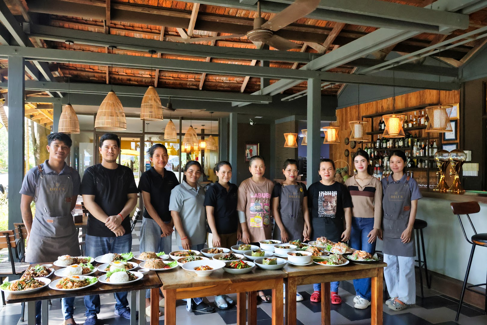 Deli's Kep: professional team photo with food