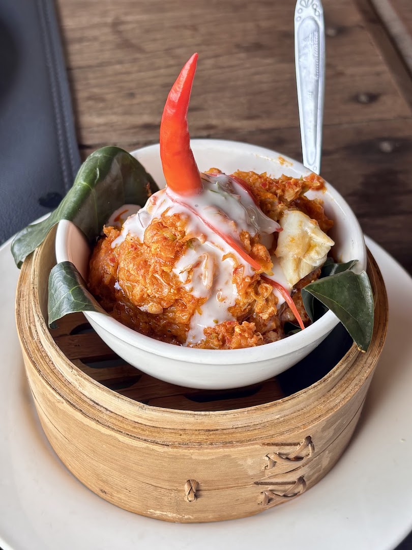 Holy Crab: appetizing, high-quality food photography