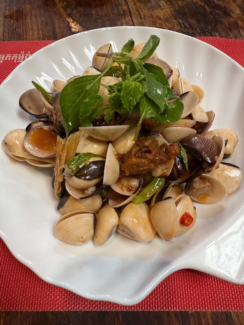 Magic Crab: appetizing photo of restaurant dish
