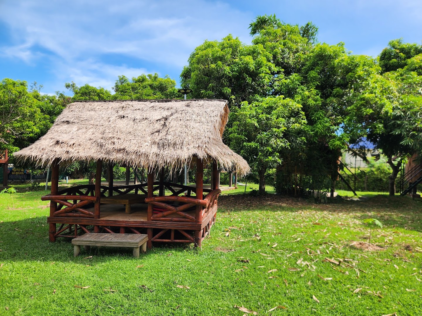 Surya Kep: attractive outdoor seating area