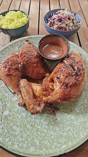 Peckish: appetizing, high-quality food photography