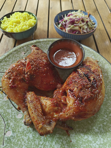 Peckish: appetizing, high-quality food photography