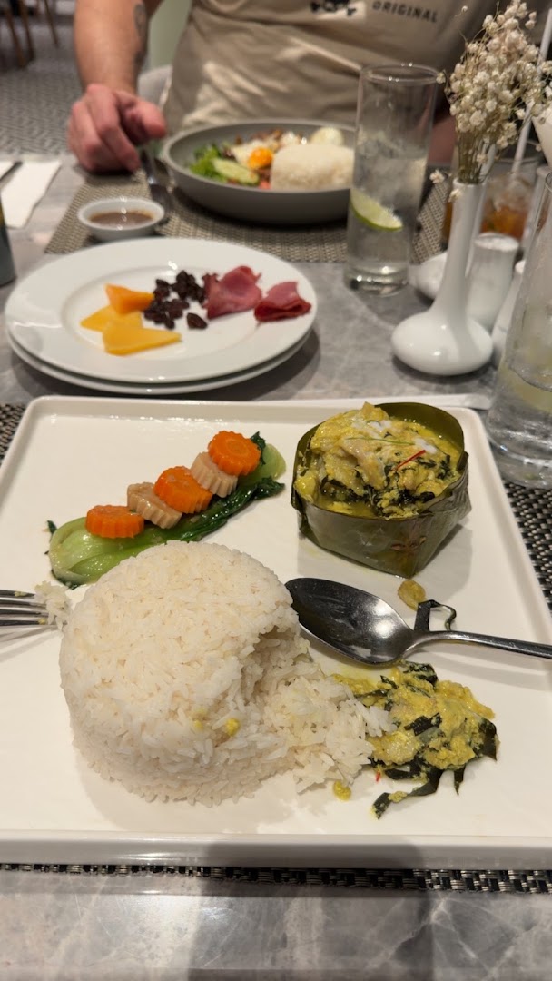 Food Exchange: clear, appetizing food presentation