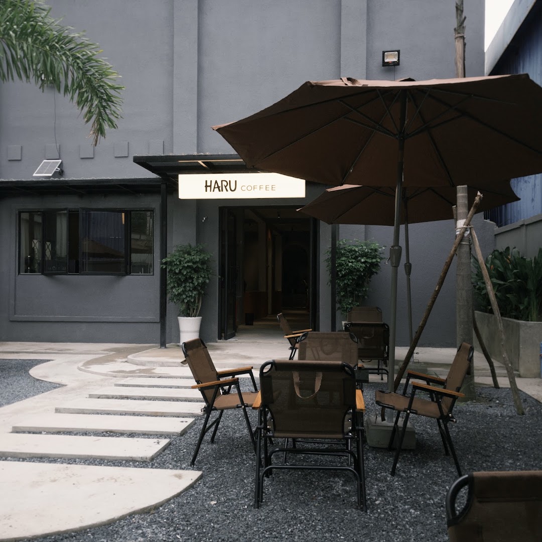 Haru Coffee: attractive, professional exterior venue photo