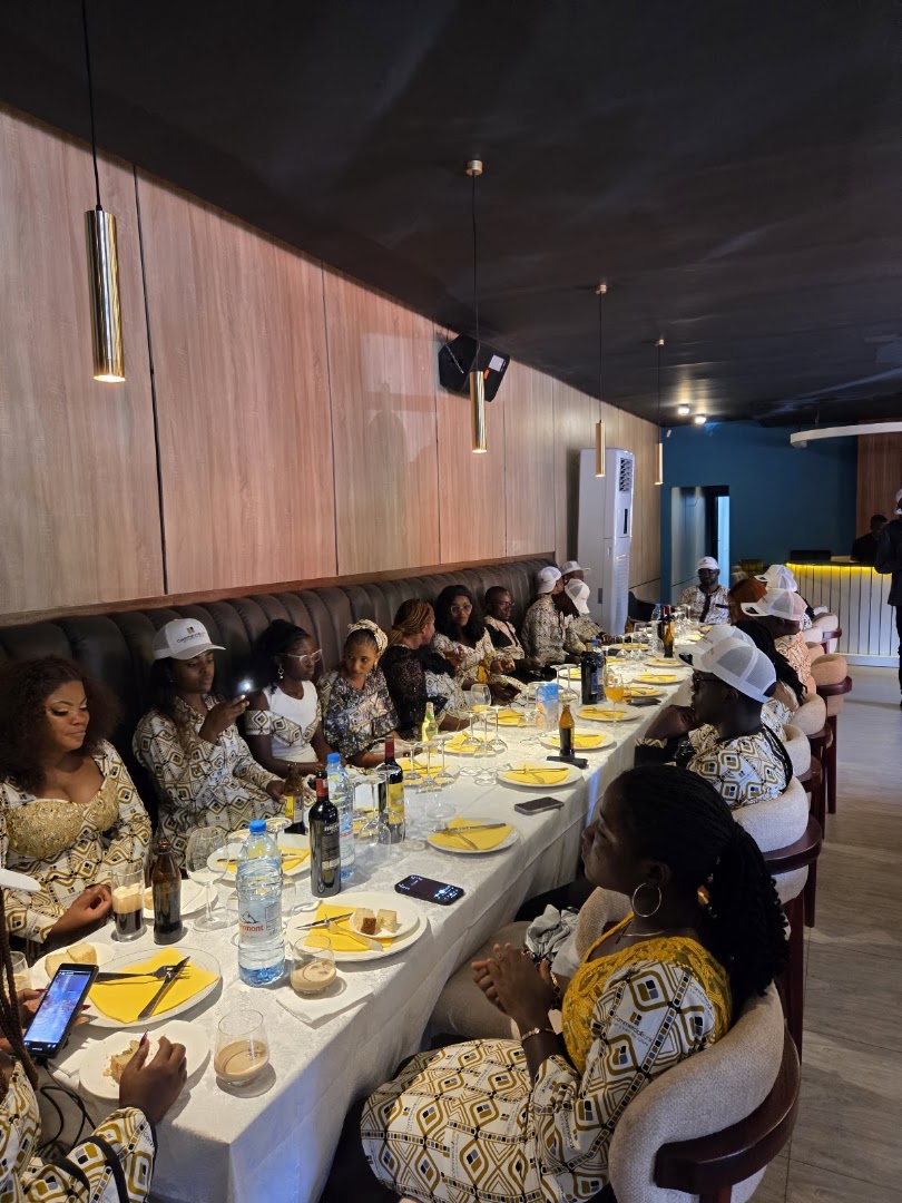 The Meeting Place: atmosphere and happy guests