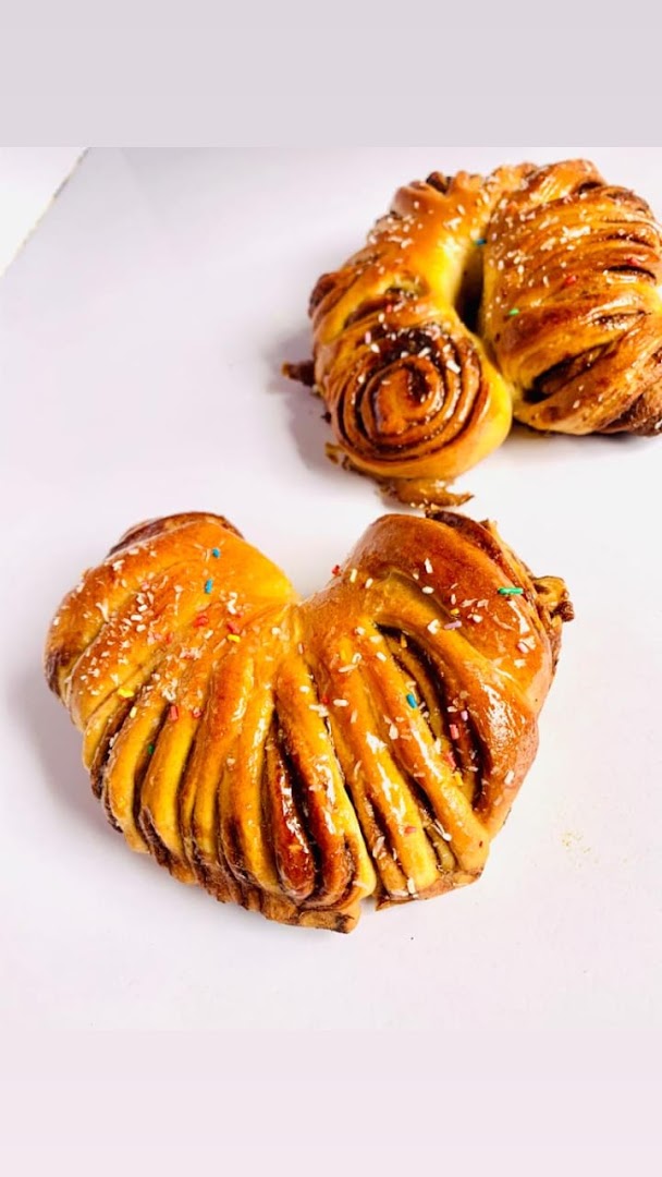 Njeiforbi Bakery: appetizing photo of bakery products