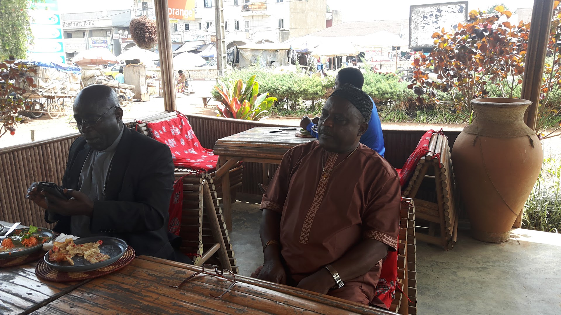 PresCafé: customers enjoying the venue