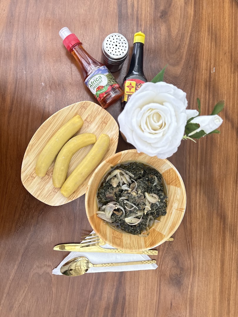 Mama Makossa Restaurant: appetizing, well-composed food photography