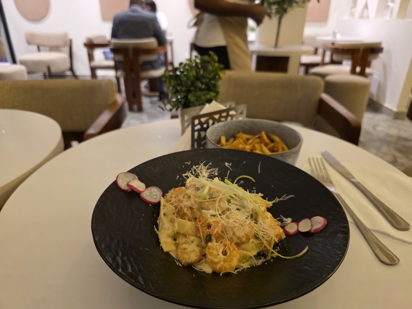 Meravi Coffee & Brunch: appetizing food photo in venue