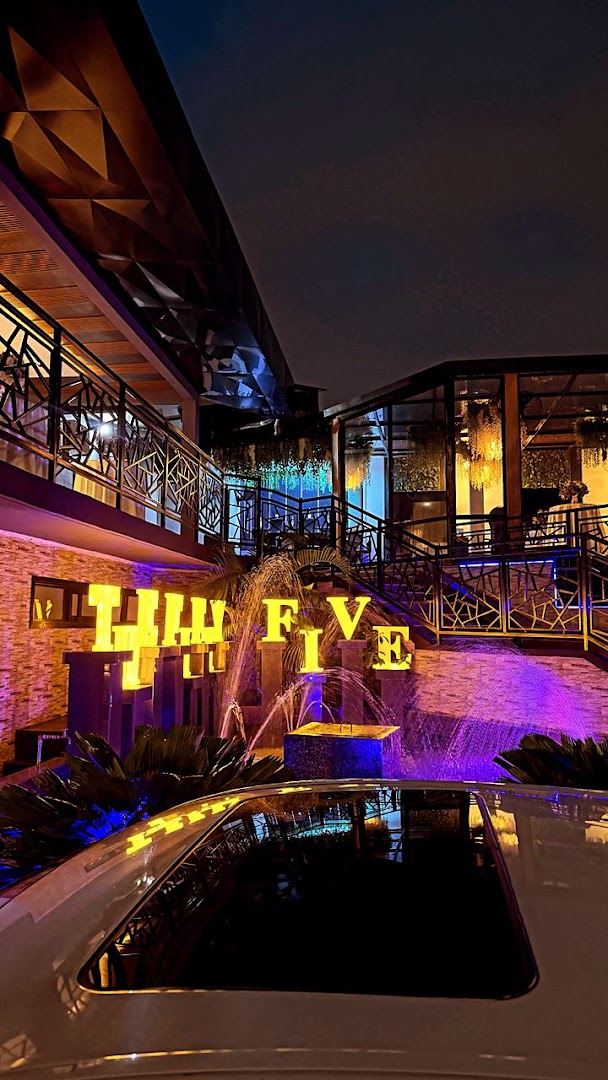 The Fifty Five Steakhouse: attractive evening venue atmosphere