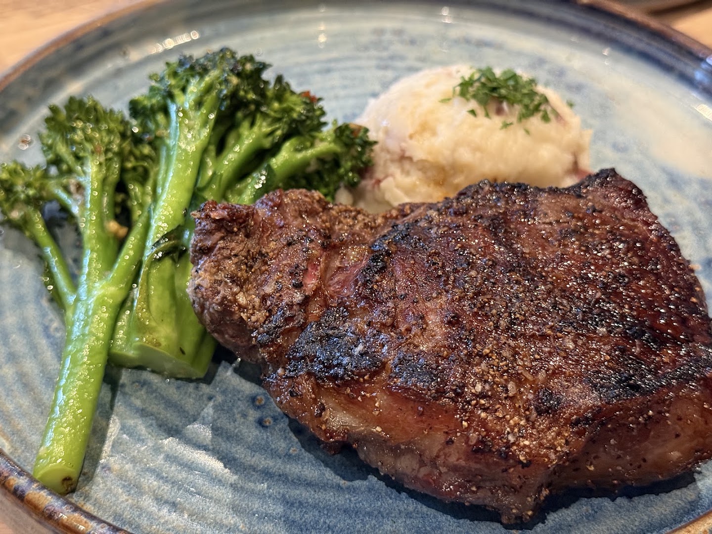 The Boss Kitchen & Bar: appetizing, high-quality food photography