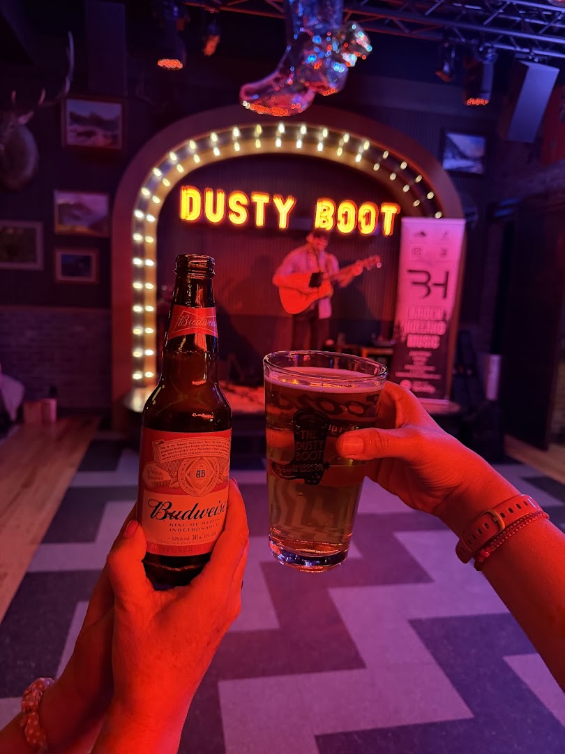 The Dusty Boot Saloon: venue atmosphere and drinks