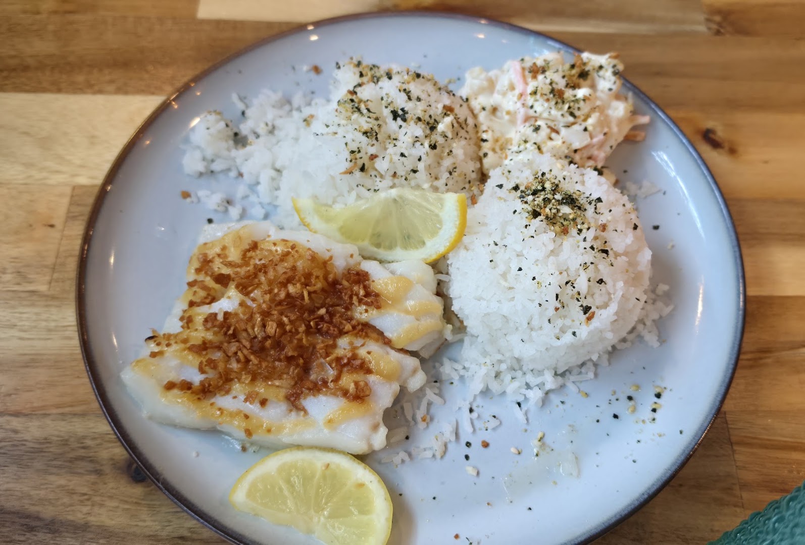 Aloha Modern Kitchen: appetizing, clear photo of food