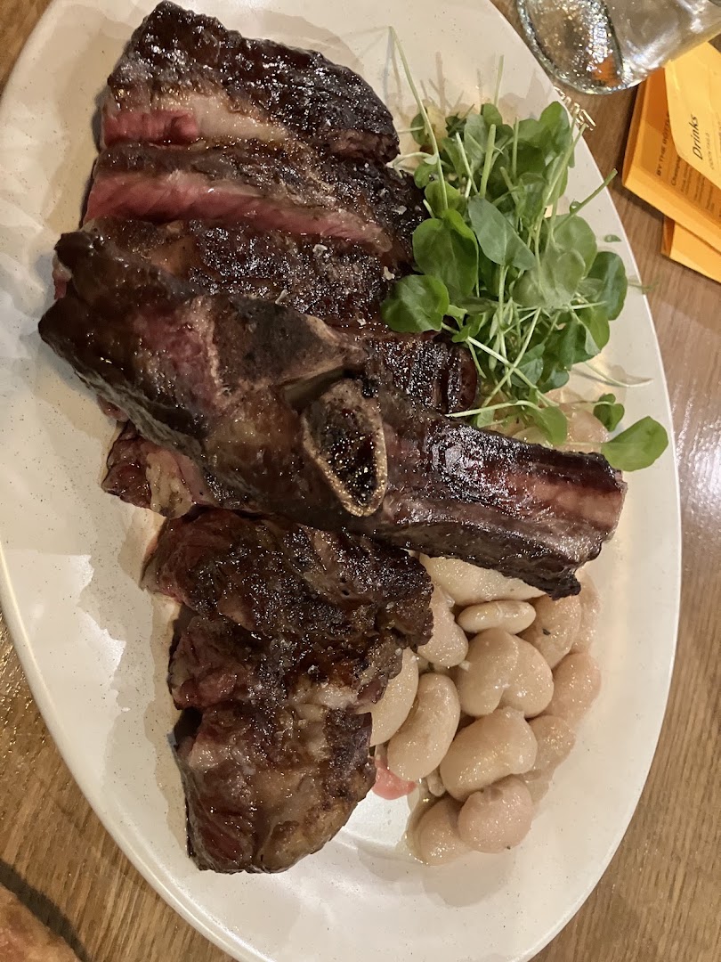 Charcut University District: appetizing, high-quality food photography