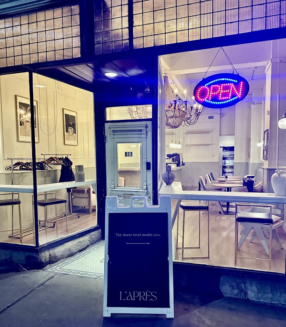 L'Apres: clear inviting exterior view