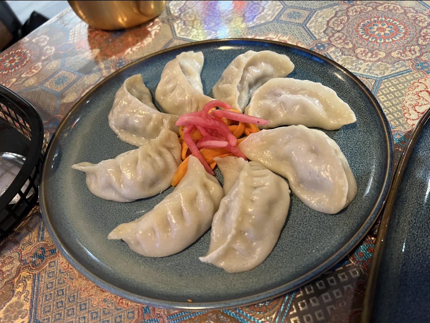 Roaming Yak: appetizing, high-quality food photography