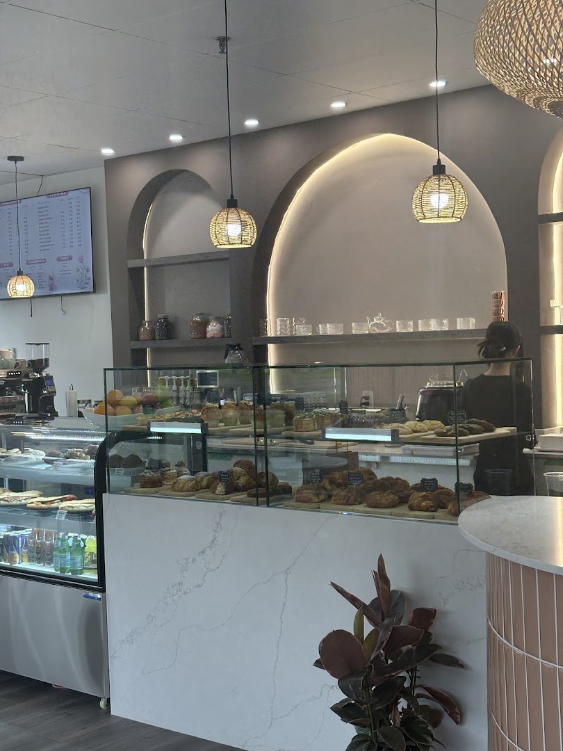 Ayco Café - West Block: clear, professional interior atmosphere shot
