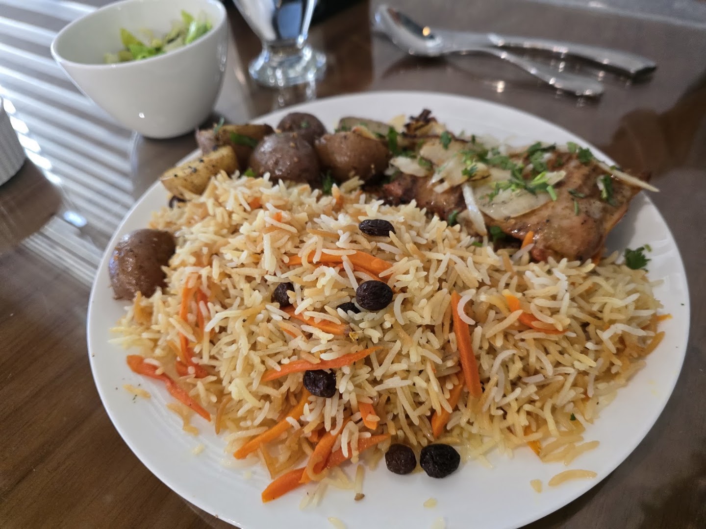 KohSaar Grill: appetizing photo of restaurant food