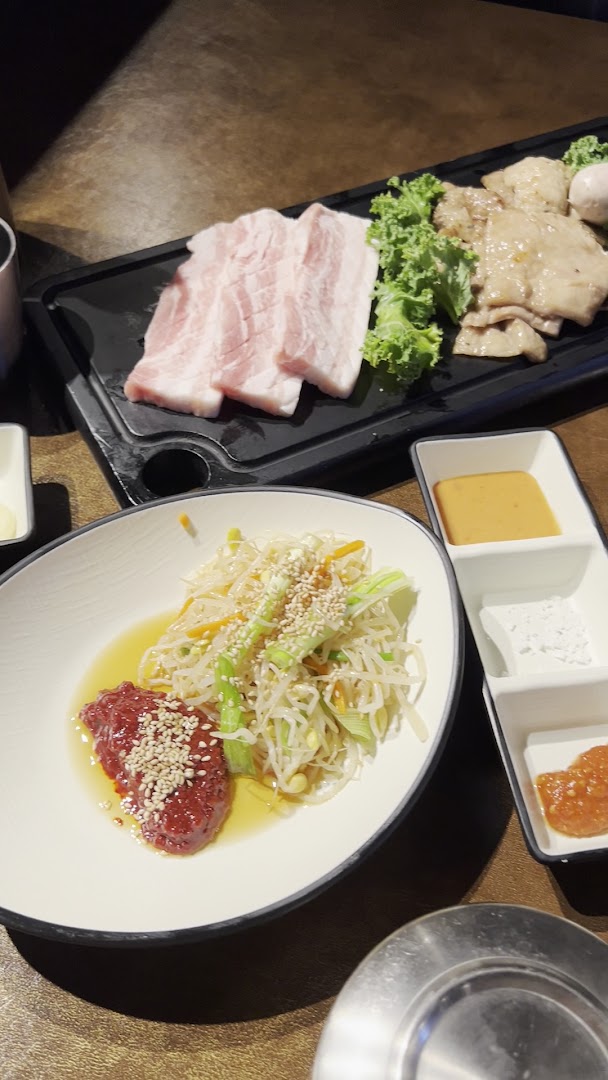 Makchang Dodook: appetizing photo of restaurant food