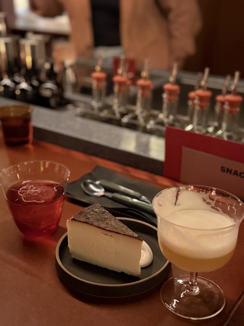 Next of Kin: appetizing food and drink presentation